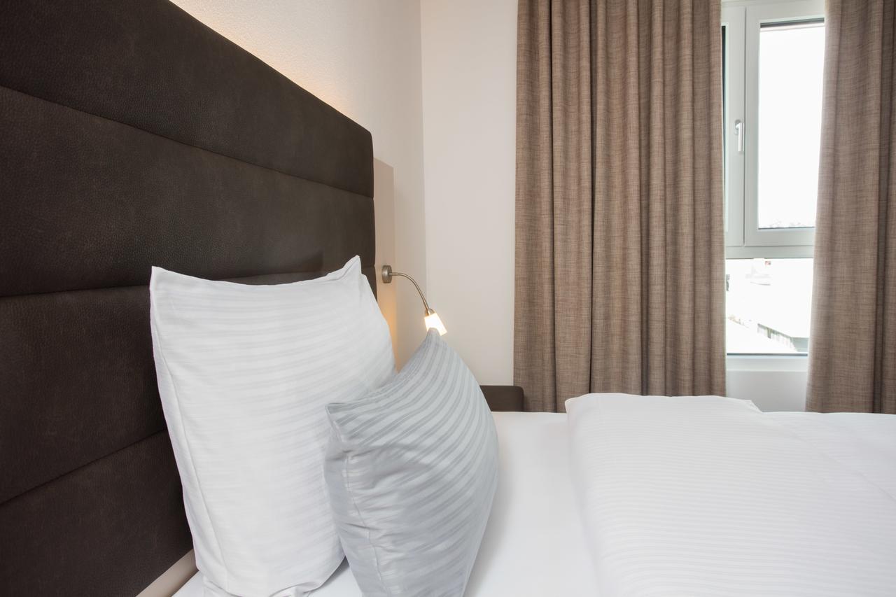Hotel Am Campus Ингольштадт Экстерьер фото
