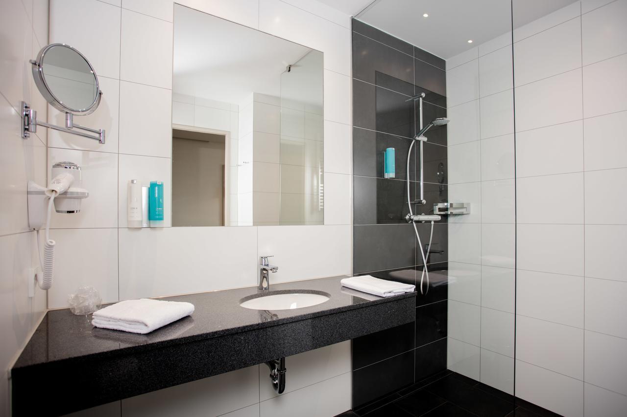 Hotel Am Campus Ингольштадт Экстерьер фото