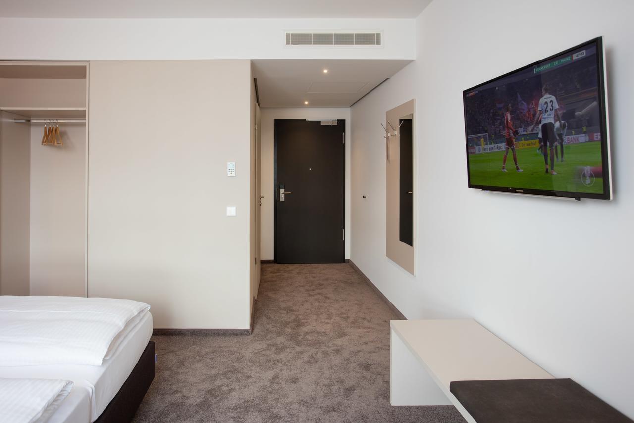 Hotel Am Campus Ингольштадт Экстерьер фото
